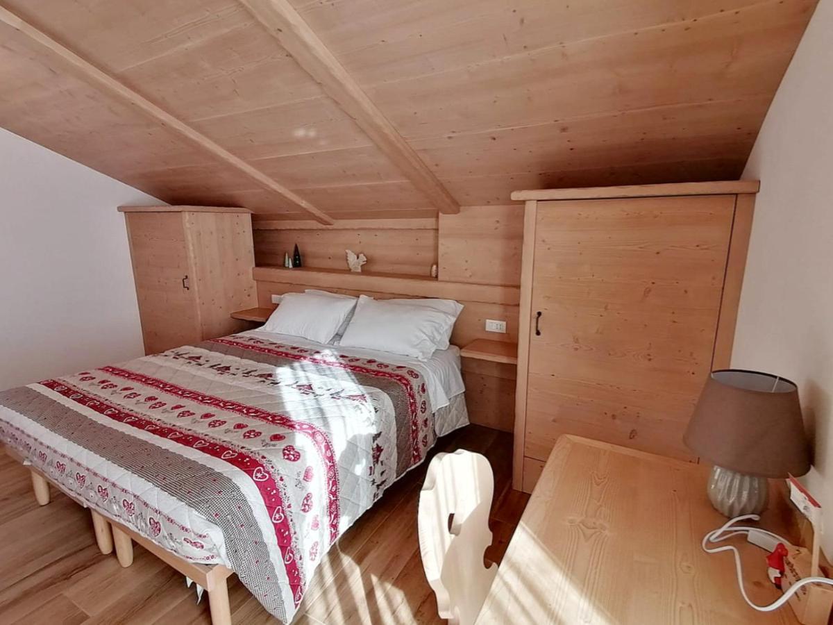 Ai Larici Hotel Perarolo di Cadore Bagian luar foto