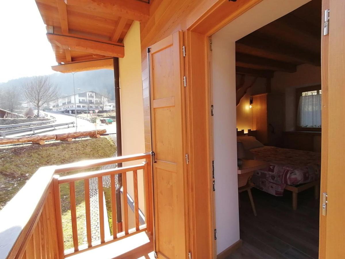 Ai Larici Hotel Perarolo di Cadore Bagian luar foto