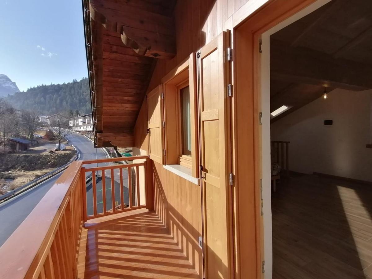 Ai Larici Hotel Perarolo di Cadore Bagian luar foto